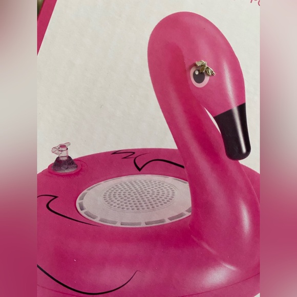 Waterproof Pink Flamingo Floating Speaker NEW IN BOX - Picture 2 of 5